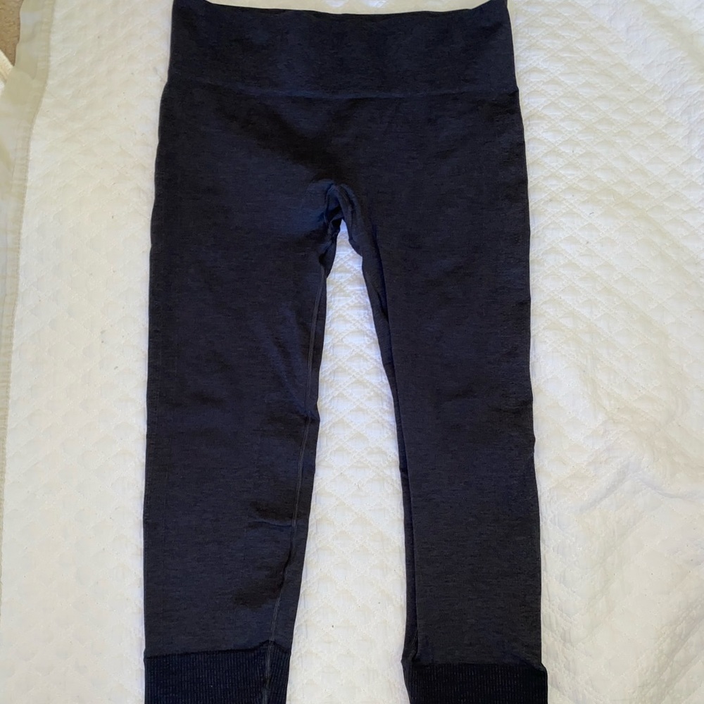 High waisted grey lululemon leggings